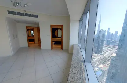 Apartment - 2 Bedrooms - 3 Bathrooms for rent in 21st Century Tower - Sheikh Zayed Road - Dubai