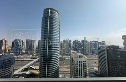 Apartment - 2 Bedrooms - 2 Bathrooms for sale in Vida Residences Dubai Marina - Dubai Marina - Dubai