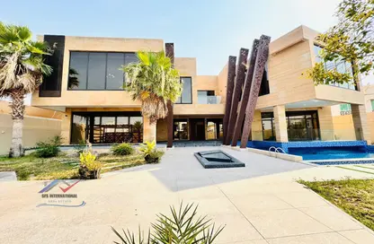 Villa - 6 Bedrooms - 7 Bathrooms for rent in Al Barsha 3 - Al Barsha - Dubai