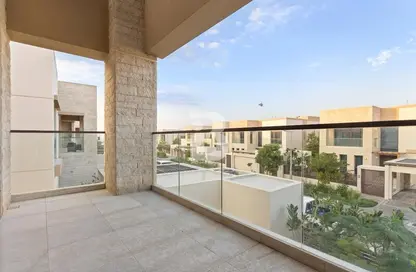 Villa - 5 Bedrooms - 7 Bathrooms for sale in HIDD Al Saadiyat - Saadiyat Island - Abu Dhabi