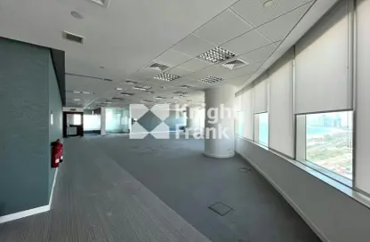 Office Space - Studio for rent in Corniche Tower - Corniche Road - Abu Dhabi