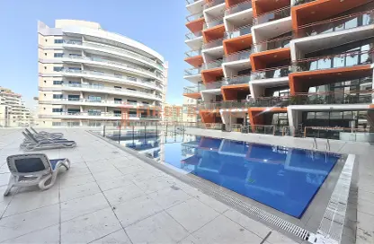 Apartment - Studio - 1 Bathroom for rent in Binghatti Crystals - Dubai Silicon Oasis - Dubai