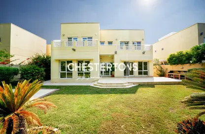 Villa - 4 Bedrooms - 5 Bathrooms for rent in Meadows 8 - Meadows - Dubai