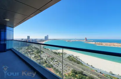 Apartment - 5 Bedrooms - 6 Bathrooms for rent in Wave tower - Corniche Road - Abu Dhabi