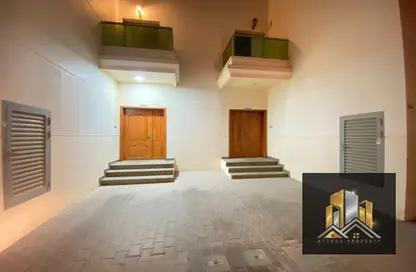 Villa - 5 Bedrooms - 7 Bathrooms for rent in Khalifa City B - Khalifa City - Abu Dhabi