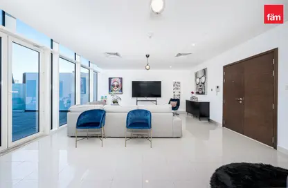 Penthouse - 3 Bedrooms - 5 Bathrooms for rent in West Wharf - Business Bay - Dubai