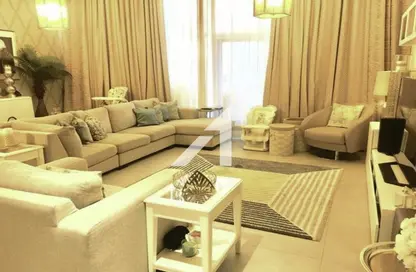 Apartment - 2 Bedrooms - 3 Bathrooms for sale in Marina Arcade Tower - Dubai Marina - Dubai