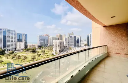 Apartment - 3 Bedrooms - 4 Bathrooms for rent in Al Jazeera Towers - Hamdan Street - Abu Dhabi