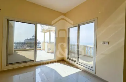 Apartment - 3 Bedrooms - 4 Bathrooms for rent in Royal Breeze - Al Hamra Village - Ras Al Khaimah