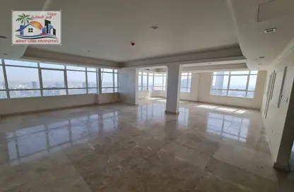 Penthouse - 2 Bedrooms - 4 Bathrooms for rent in Al Majaz 3 - Al Majaz - Sharjah