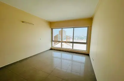 Apartment - 3 Bedrooms - 4 Bathrooms for rent in Al Qusais - Dubai