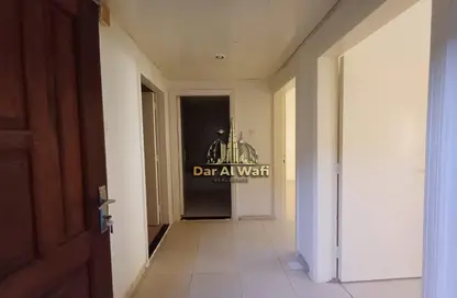 Apartment - 1 Bedroom - 1 Bathroom for rent in Taliatela Street - Al Nahda - Sharjah