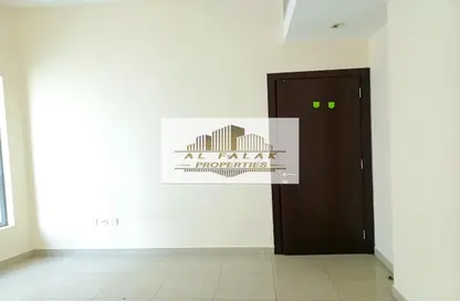 Apartment - 1 Bedroom - 1 Bathroom for rent in Al Khan Corniche - Al Khan - Sharjah