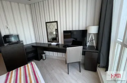 Apartment - 1 Bathroom for rent in Hamdan Street - Abu Dhabi