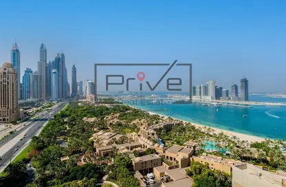 Apartment - 3 Bedrooms - 4 Bathrooms for sale in Palm Beach Towers 2 - Palm Beach Towers - Palm Jumeirah - Dubai