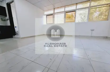 Apartment - 1 Bathroom for rent in Muroor Area - Abu Dhabi