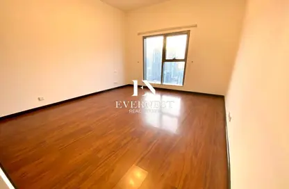 Apartment - 2 Bedrooms - 4 Bathrooms for rent in Green Lakes Towers - JLT Cluster S - Jumeirah Lake Towers - Dubai