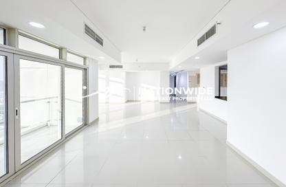 Apartment - 3 Bedrooms - 5 Bathrooms for sale in Tala Tower - Marina Square - Al Reem Island - Abu Dhabi