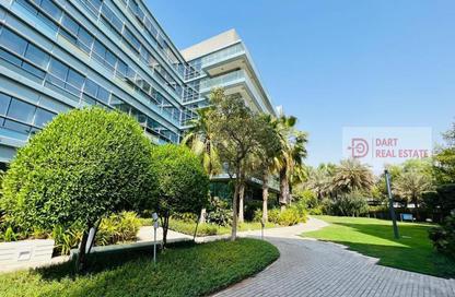 Apartment - 2 Bedrooms - 3 Bathrooms for rent in Al Marasy - Al Bateen - Abu Dhabi