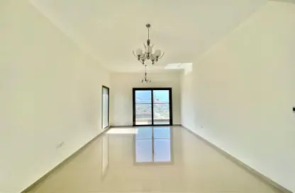 Apartment - 2 Bedrooms - 3 Bathrooms for rent in Jumeirah Garden City - Al Satwa - Dubai