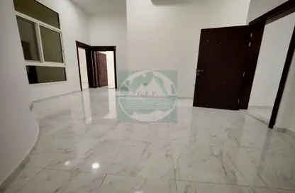 Apartment - 2 Bedrooms - 3 Bathrooms for rent in Madinat Al Riyad - Abu Dhabi