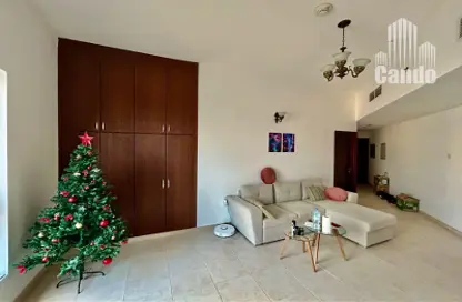 Apartment - 1 Bathroom for rent in Al Shafar Tower - Barsha Heights (Tecom) - Dubai