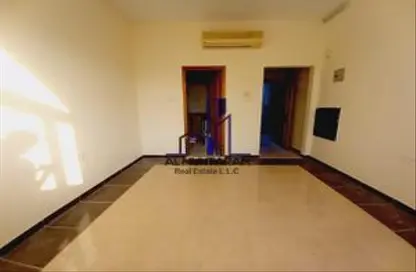 Apartment - Studio - 1 Bathroom for rent in Fire Station Road - Muwaileh - Sharjah