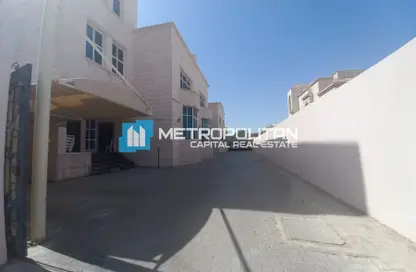 Villa - 5 Bedrooms - 6 Bathrooms for rent in Khalifa City A Villas - Khalifa City A - Khalifa City - Abu Dhabi