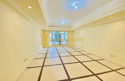 Apartment - 3 Bedrooms - 4 Bathrooms for rent in Al Nahyan - Abu Dhabi