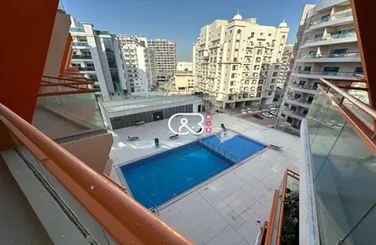 Apartment - 1 Bathroom for rent in Binghatti Crystals - Dubai Silicon Oasis - Dubai