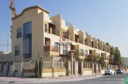 Villa - 3 Bedrooms - 6 Bathrooms for rent in Sunset Gardens - Jumeirah Village Circle - Dubai
