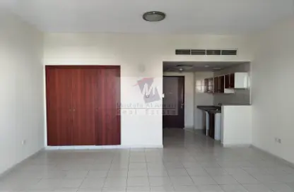 Apartment - 1 Bathroom for rent in L03 - Greece Cluster - International City - Dubai