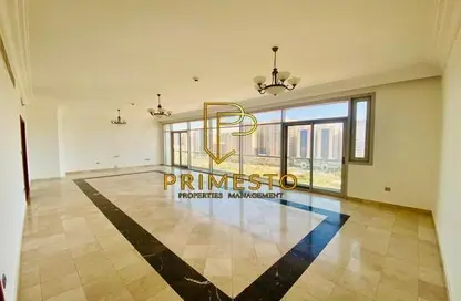 Apartment - 3 Bedrooms - 4 Bathrooms for rent in Garden View Tower - Khalifa Street - Abu Dhabi