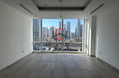 Office Space - Studio - 2 Bathrooms for rent in Tamani Art Tower - Business Bay - Dubai