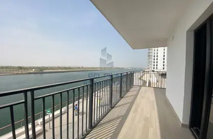 Apartment - 2 Bedrooms - 3 Bathrooms for rent in Waters Edge - Yas Island - Abu Dhabi