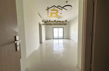 Apartment - 2 Bedrooms - 3 Bathrooms for rent in Al Jurf 2 - Al Jurf - Ajman Downtown - Ajman