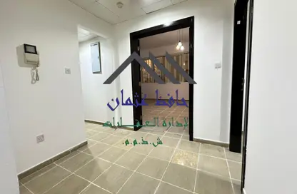 Apartment - 3 Bedrooms - 4 Bathrooms for rent in Al Falah Street - City Downtown - Abu Dhabi