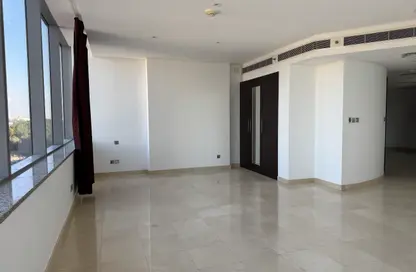 Apartment - 1 Bathroom for rent in Sky Gardens - DIFC - Dubai