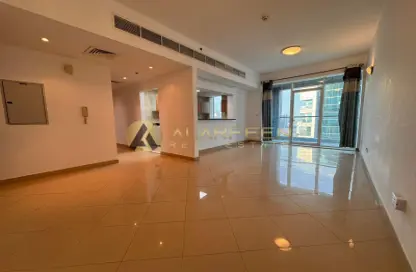 Apartment - 2 Bedrooms - 3 Bathrooms for rent in Hub Canal 2 - Hub-Golf Towers - Dubai Sports City - Dubai