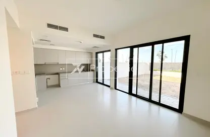 Townhouse - 3 Bedrooms - 4 Bathrooms for rent in Greenviews 2 - EMAAR South - Dubai South (Dubai World Central) - Dubai