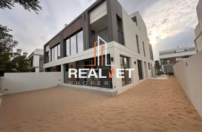 Townhouse - 4 Bedrooms - 6 Bathrooms for rent in Aura - Tilal Al Ghaf - Dubai