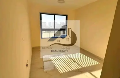 Apartment - 2 Bedrooms - 2 Bathrooms for rent in Al Jurf 1 - Al Jurf - Ajman Downtown - Ajman