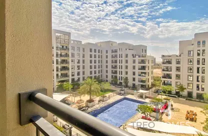 Apartment - 3 Bedrooms - 4 Bathrooms for sale in Zahra Apartments 2B - Zahra Apartments - Town Square - Dubai