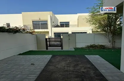 Townhouse - 3 Bedrooms - 4 Bathrooms for rent in Noor Townhouses - Town Square - Dubai