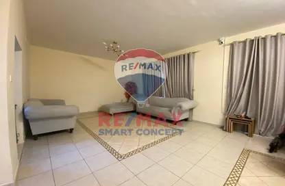 Townhouse - 2 Bedrooms - 3 Bathrooms for rent in Seashore - Rabdan - Abu Dhabi