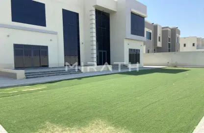 Villa - 5 Bedrooms - 6 Bathrooms for rent in Al Khawaneej 2 - Al Khawaneej - Dubai