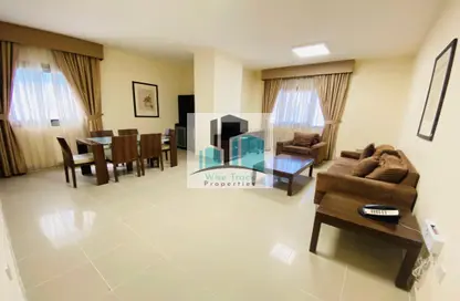 Apartment - 2 Bedrooms - 2 Bathrooms for rent in Al Kali Building - Tourist Club Area - Abu Dhabi