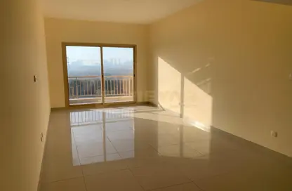 Apartment - 2 Bedrooms - 2 Bathrooms for rent in The Manhattan Tower - Jumeirah Village Circle - Dubai