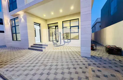 Villa - 5 Bedrooms - 7 Bathrooms for sale in Al Yasmeen 1 - Al Yasmeen - Ajman