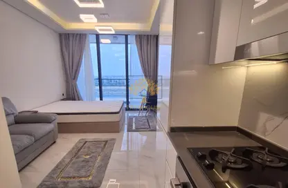 Apartment - 1 Bathroom for rent in Samana Golf Avenue - Dubai Studio City - Dubai